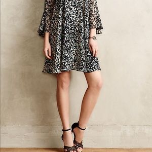 Cute flowy dress with bell sleeves